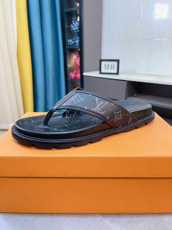 Louis Vuitton Slippers Mens ID:20250512-272